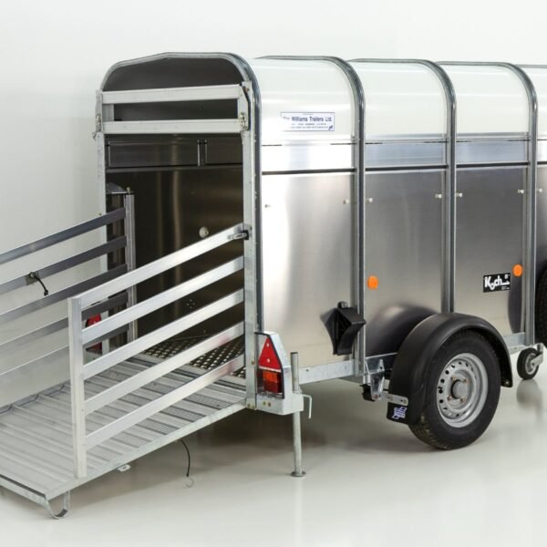 Remorque Ifor Williams P8G pour moutons et veaux 