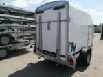 Fourgon en Polyester Niewiadów avec Porte Latérale et Rampe de Chargement – Image 5