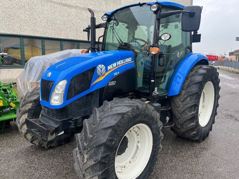xn1-1.jpg Tracteur Agricole New Holland T4.115 diesel – cabine – Image 1